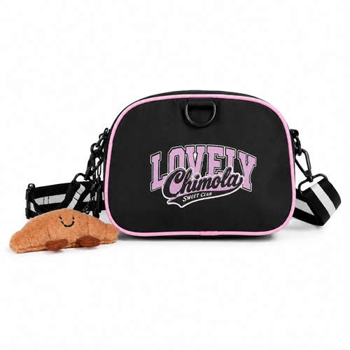 BANDOLERA CHIMOLA NURIA C/CHARM PELUCHE DE CROISSANT  20X15CM NEGRO