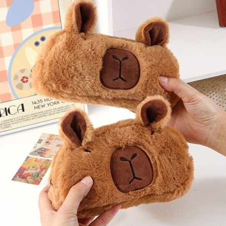 [85496] CARTUCHERA UN CIERRE CAPYBARA PLANA PELUCHE (300)